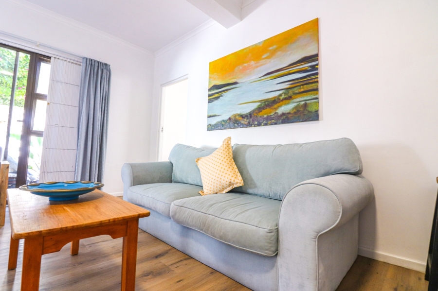 To Let 2 Bedroom Property for Rent in Voelklip Western Cape